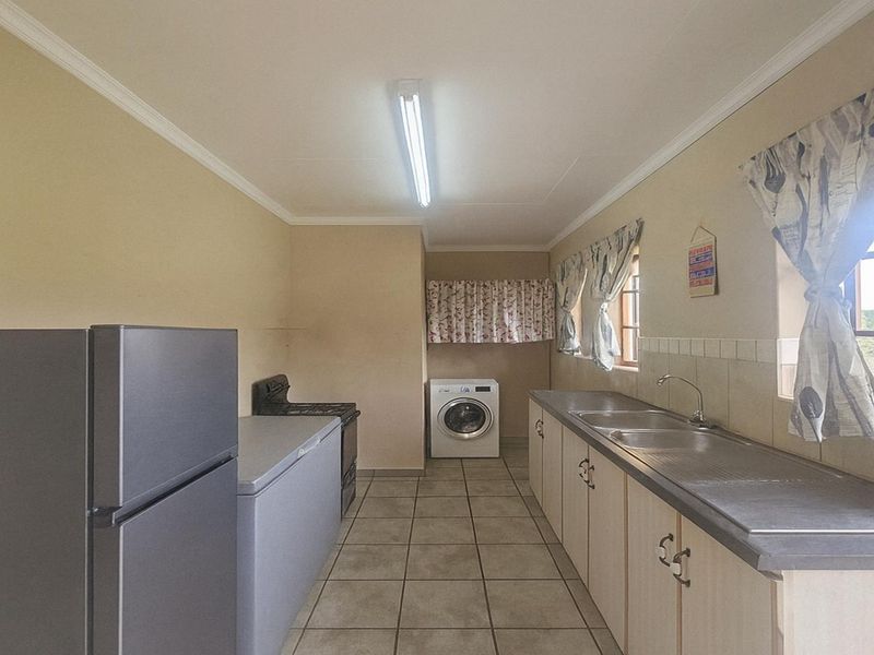 Discover Comfort & Style: Your Dream Home Awaits! - Photo 8