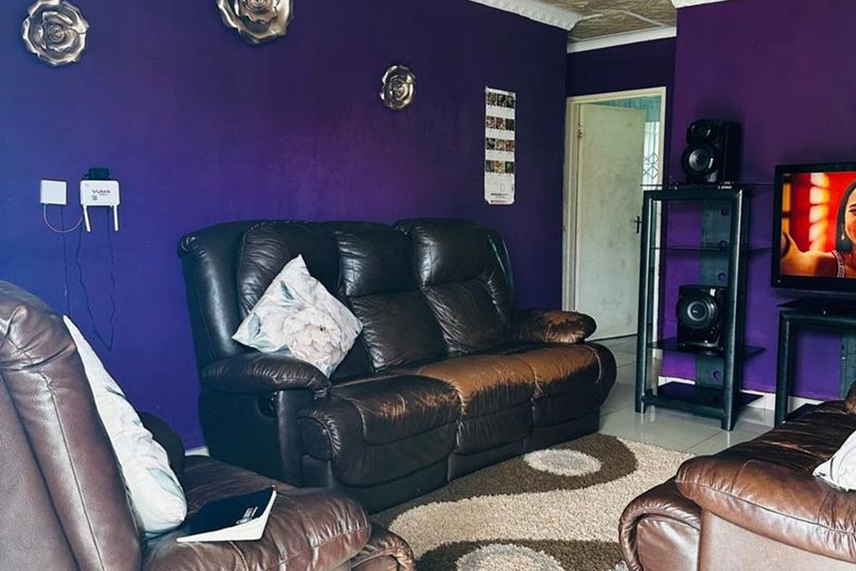 A Home With Heart, Space & All the Right Features! - Photo 5