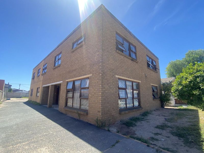 Student accommodation investment opportunity!! - Photo 1