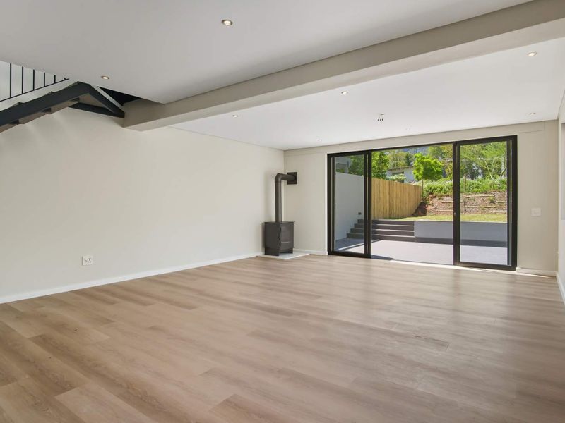 A Modern Masterpiece in a Prestigious Estate - Photo 6