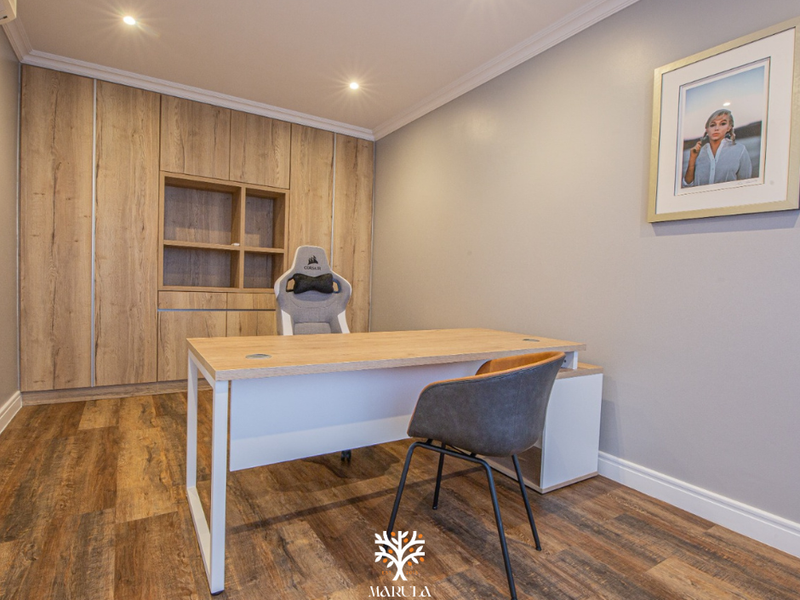 Luxury Villa Living at Am Weinberg | N$110 000 Per Month - Photo 9