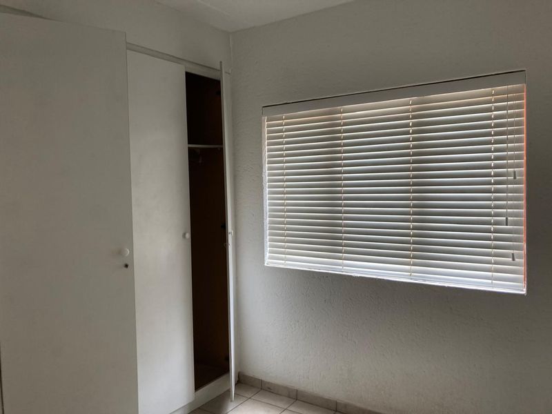 1 BEDROOM APARTMENT FOR SALE IN WESTDENE - Photo 5