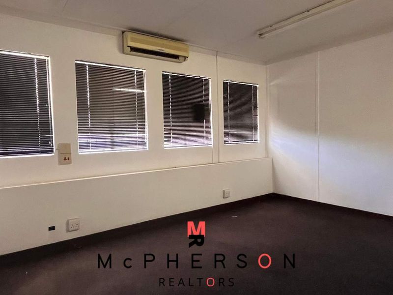 Huge Commercial Property For Sale - Photo 3