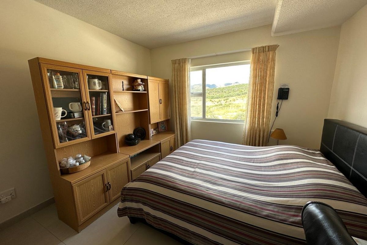 Retail Warehouse and Plot For Sale In Outapi, Extension 6 - Photo 2