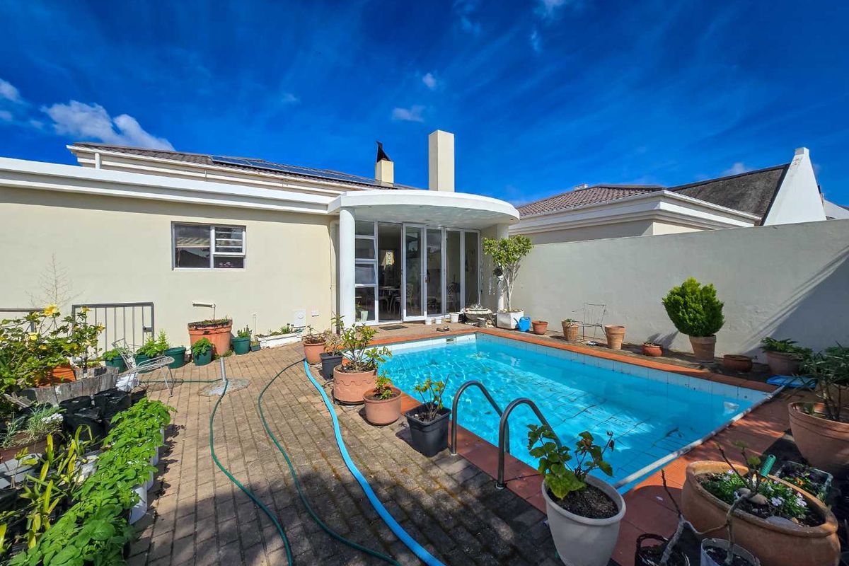 Exceptional coastal living with River and Sea Views – Stilbaai- Wes. - Photo 2