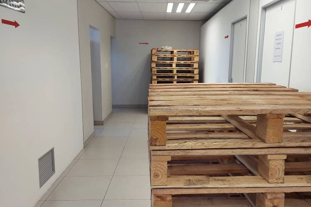 Central Office Space: Perfect for Investors & Entrepreneurs - Photo 4