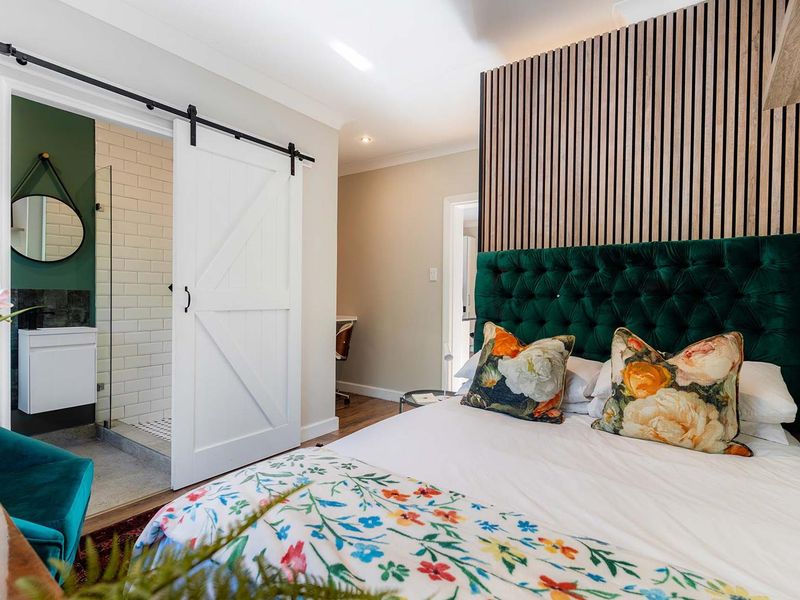 Easy lock-up-and-go lifestyle in Vredehoek - Photo 4
