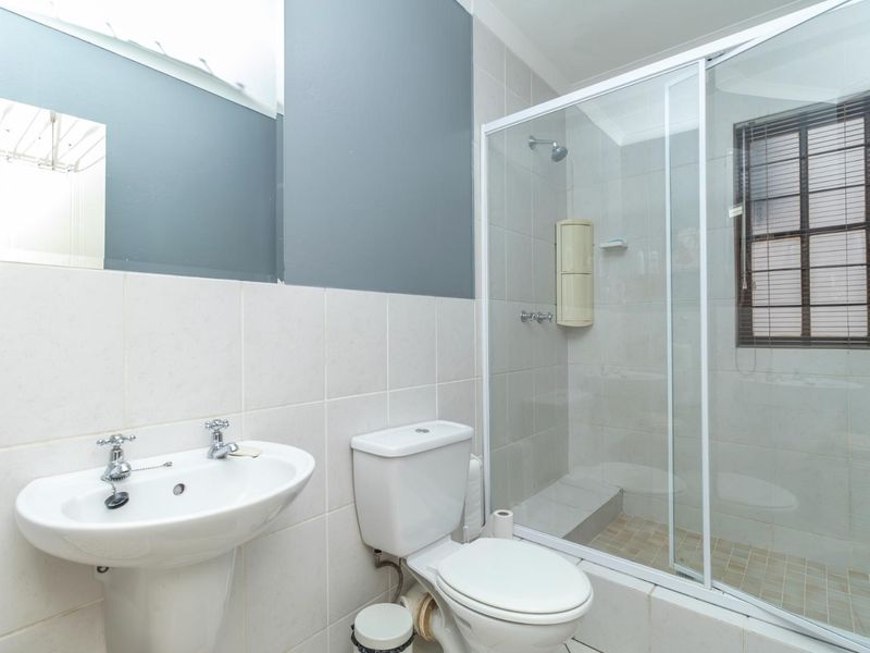 Fully Furnished and Equipped Apartment - Photo 10