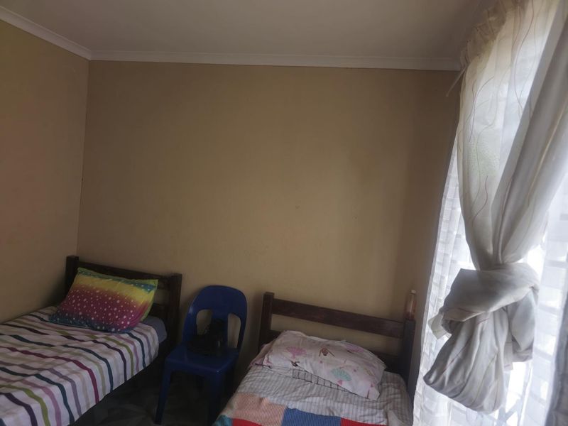 Your Ideal Home Awaits in Secure Rosslyn Community - Photo 10