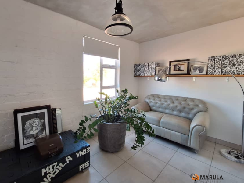 FOR SALE | STYLISH FAMILY HOME | OMEYA ESTATE - Photo 10