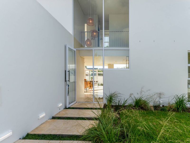 14 The Aviary, Imhoffs Gift – Brand New Coastal Elegance - Photo 5