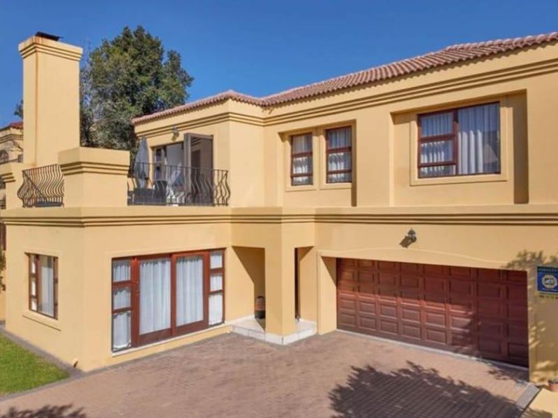 3 Bedroom House For Sale in Halfway Gardens - Photo 2