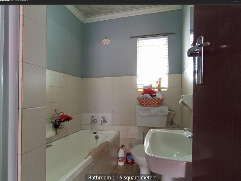2 bed unit for sale in Florida - Photo 8