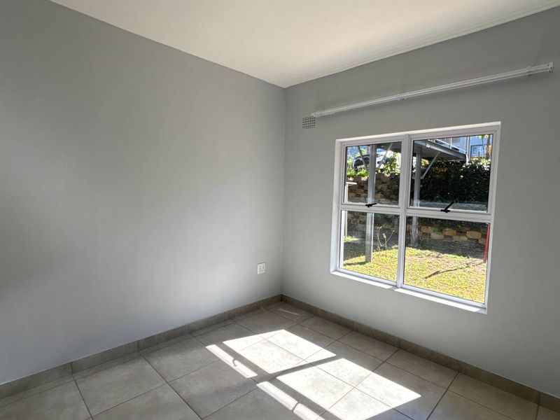 Modern One-Bedroom Apartment in Forest Waters Lifestyle Estate, Chase Valley, Pietermaritzburg - Photo 3