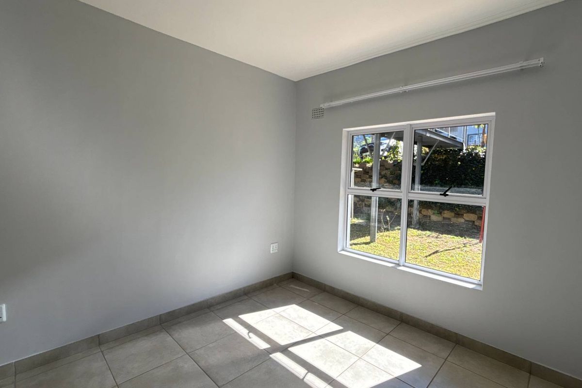 Modern One-Bedroom Apartment in Forest Waters Lifestyle Estate, Chase Valley, Pietermaritzburg - Photo 3