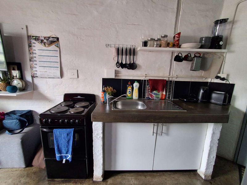 Studio Apartment for Sale at Craftmenship in Maboneng - Photo 3