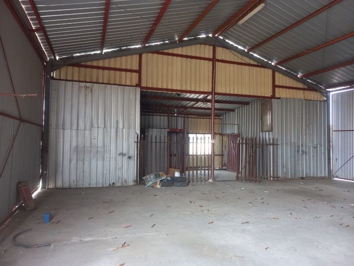 Property #2401319, Industrial Rental Monthly in Brakwater