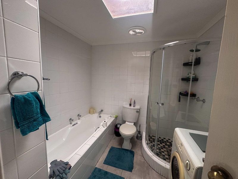 Modern 2-Bedroom Townhouse with Patio and Private Courtyard in Rangeview in Cosmos Complex - Photo 7