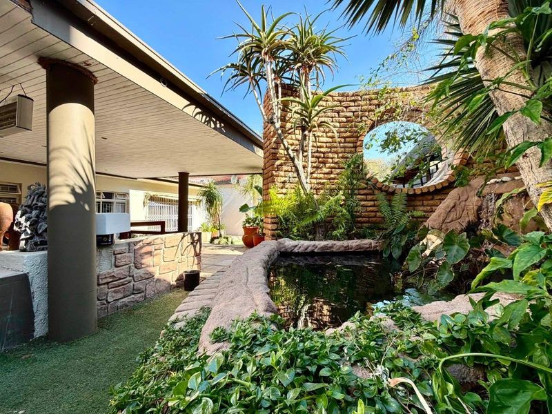 3 Bedroom House For Sale in Ludwigsdorf - Photo 2