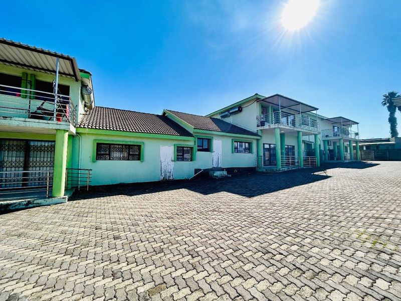 9 unit Complex for sale in vryheid - Photo 2