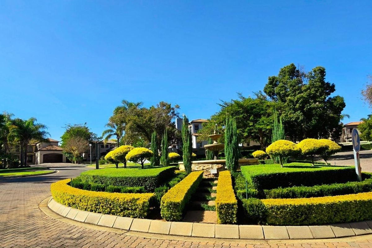 From The Perfect Retreat to Entertainers Dream & Everything In Between. - Photo 3