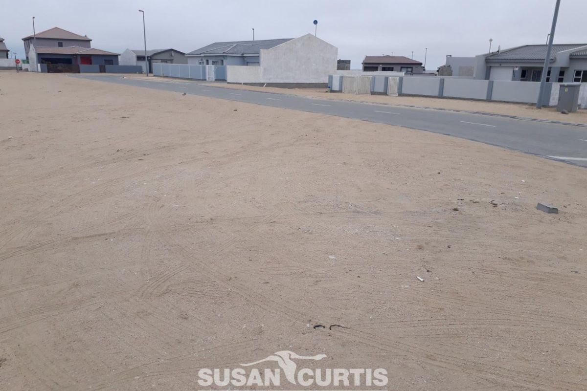 Beautiful vacant land for Block of Flats or Townhouses - Photo 5