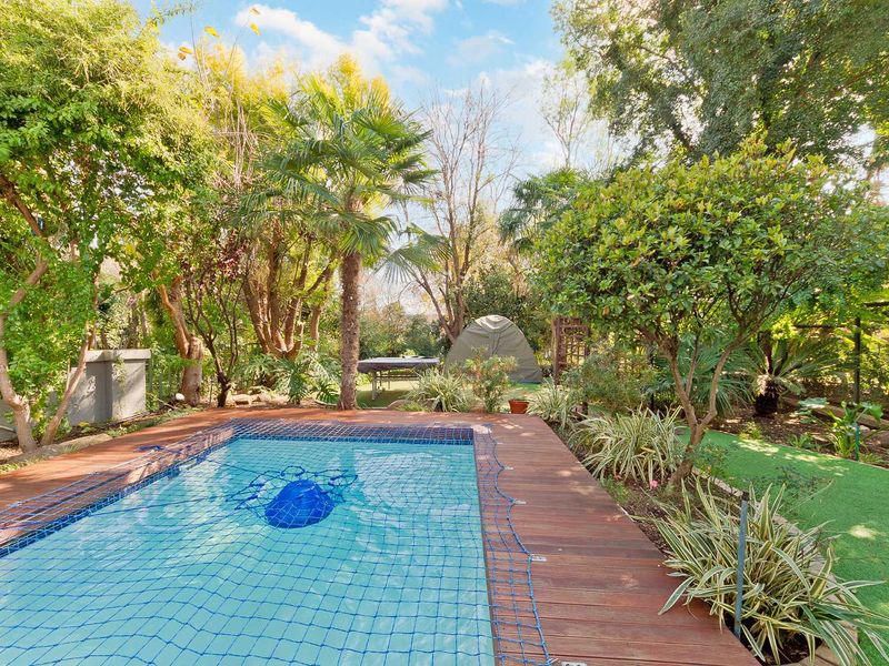 FOR THE SMALLER FAMILY - Photo 2