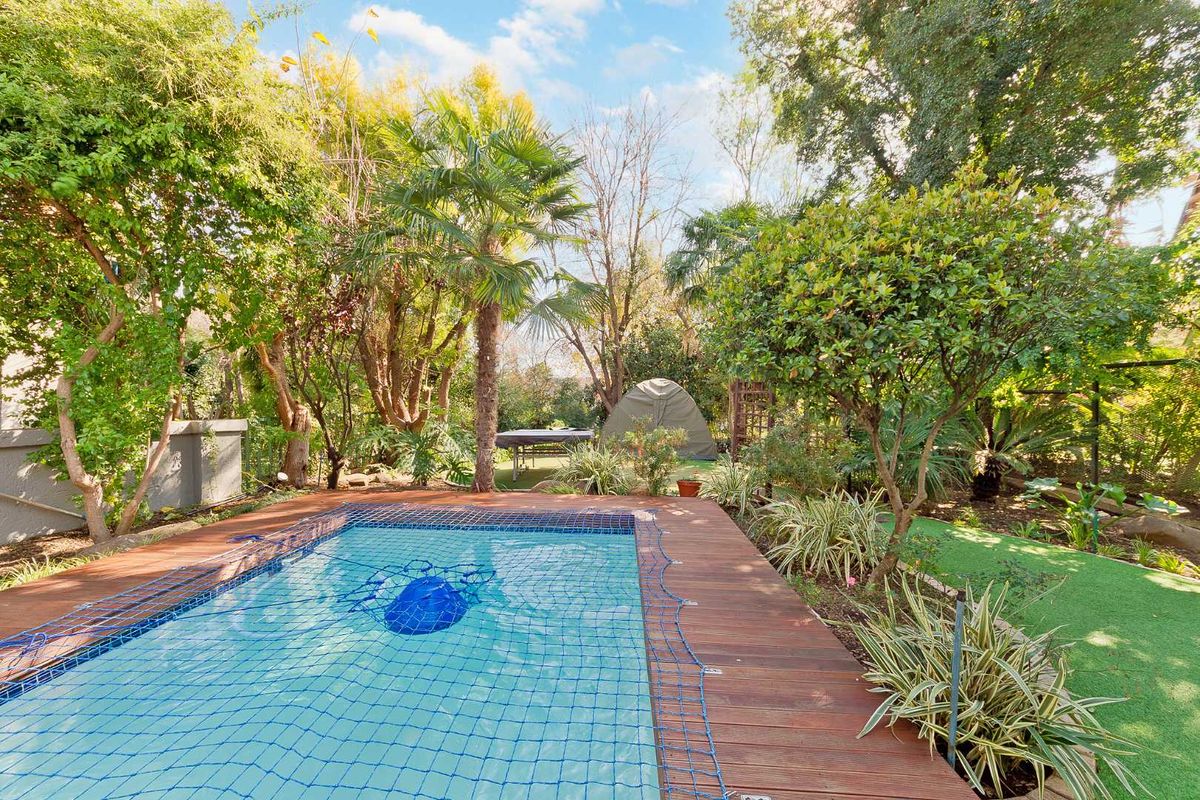 FOR THE SMALLER FAMILY - Photo 2