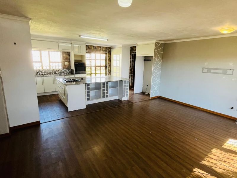Luxury 3-Bedroom Secure Home for Rent in Brakpan – Pool, 3 Bathrooms, Study & Prime Location Near Carnival City Mall & N17 Highway - Photo 8
