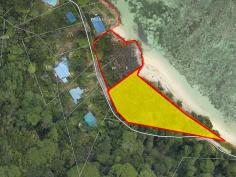BEACHFRONT DEVELOPMENT OPPORTUNITY IN PARADISE - Photo 5