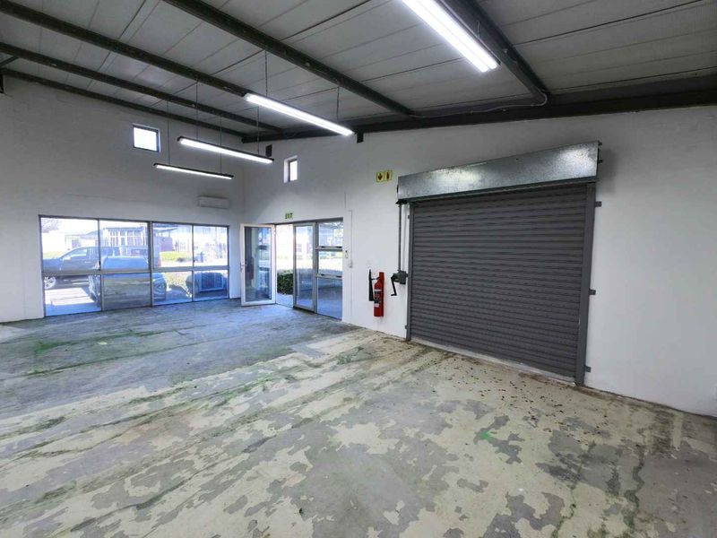 Mixed-Use Storage Unit Available For Rent - Montague Gardens - Photo 6