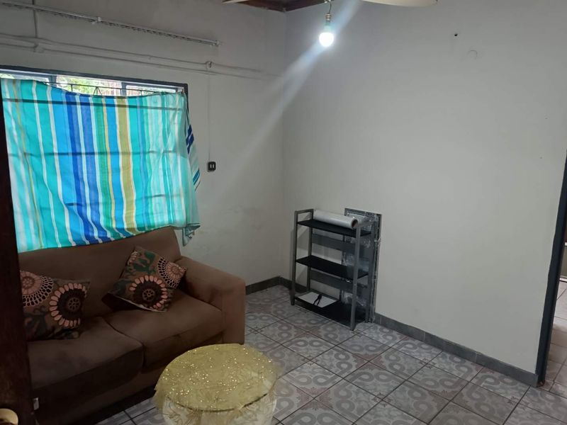 🏡 Charming 3-Bedroom Home for Rent – Northdale - Photo 6