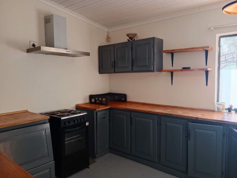 Charming 3 Bedroom Family Home-Prime Norwood Location - Photo 4