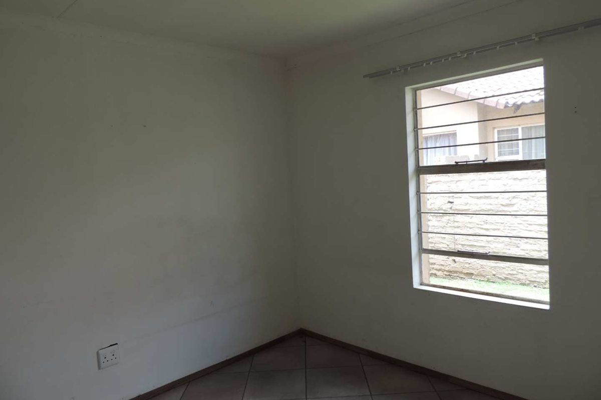 2 Bedroomed ground floor townhouse in Albertsdal - Photo 5