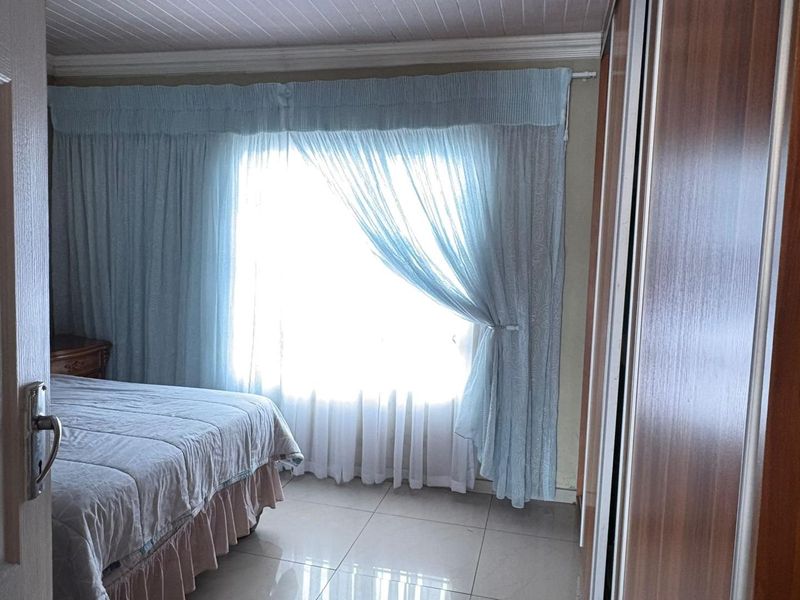 3 Bedroom House For Sale Vanderbijlpark CE4 - Photo 6