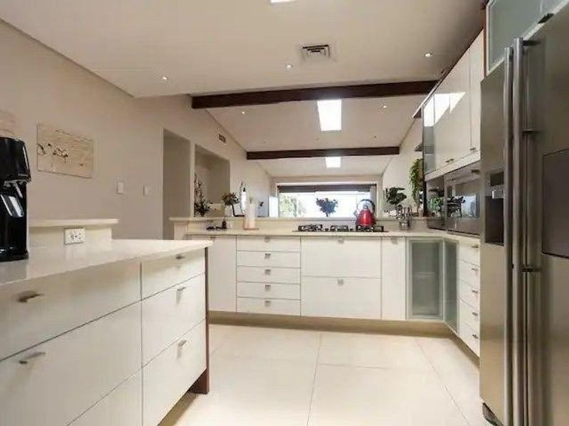 Townhouse For Sale in Umgeni Park, Durban North, KwaZulu Natal - Photo 4