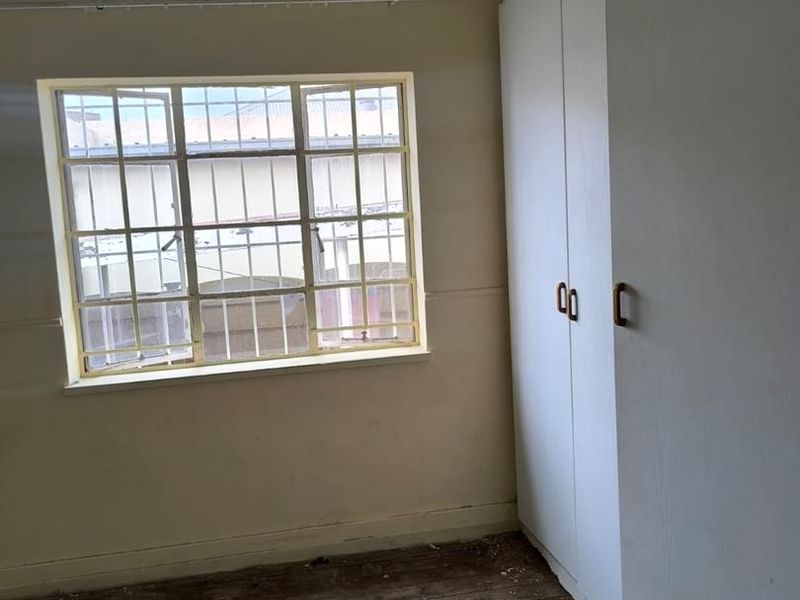 3 Bedroom House in The Hill - Photo 8