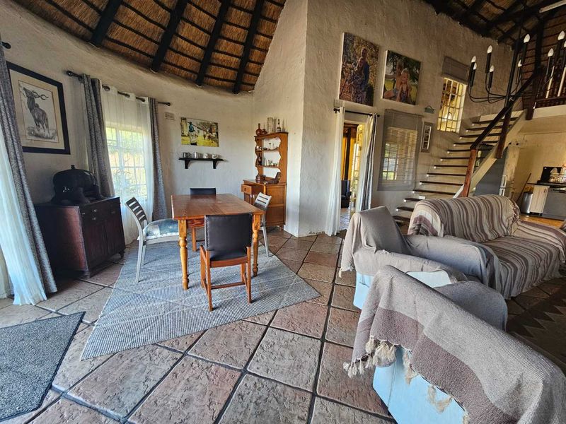 Magnificent 20-Hectare Drakensberg Lifestyle Farm with Panoramic Mountain Views, Kamberg - Photo 9