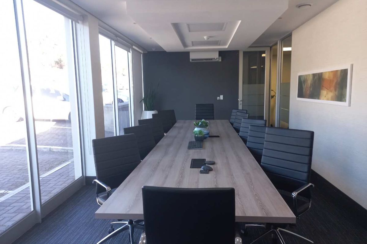 Premium Office Space Available in Upmarket Beachfront Office Park - Photo 3