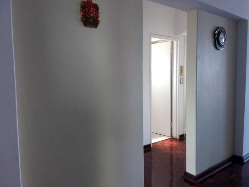 2 Bedroom Apartment with Harbour Views on the Esplanade! - Photo 9