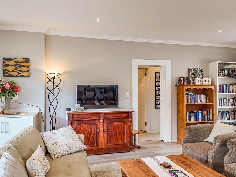 Embrace modern comfort in Diaz Beach retirement village - Photo 7