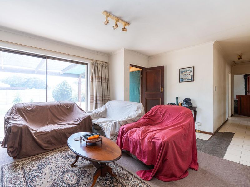 Family Home In Tijgerhof With Great Potential - Photo 7