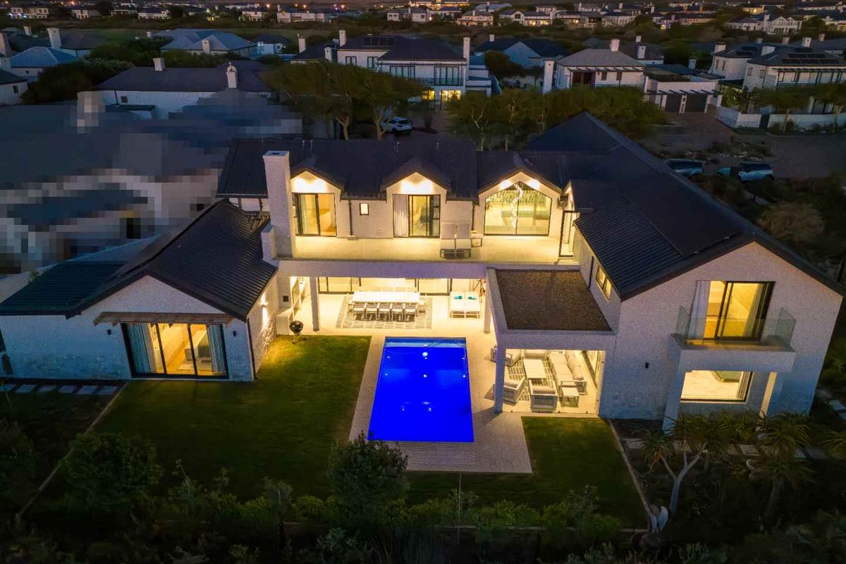 Welcome to The Jewel of Atlantic Beach Estate - Photo 5