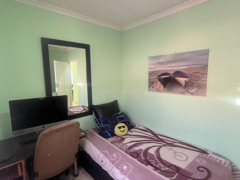 House in Leopard Rest Estate - Photo 10