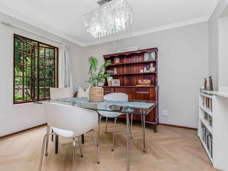 A DUPLEX SANCTUARY IN THE TREETOPS — LIVING IN LOVELY LONEHILL WILL LEAVE YOU IN ABSOLOUTE AWE - Photo 4