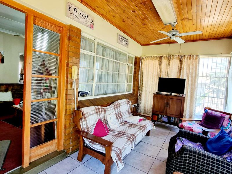 3 Bedroom House for sale in Alberton North - Photo 10