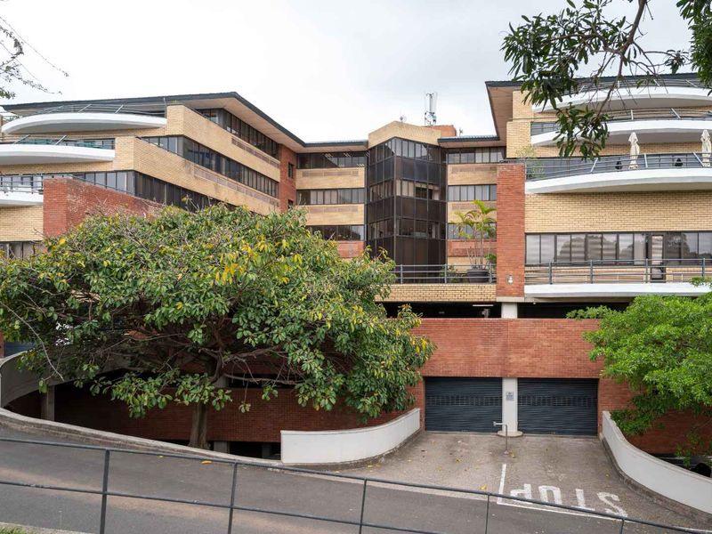 Private office space for 5 persons in Regus Pharos House, Westville - Photo 2