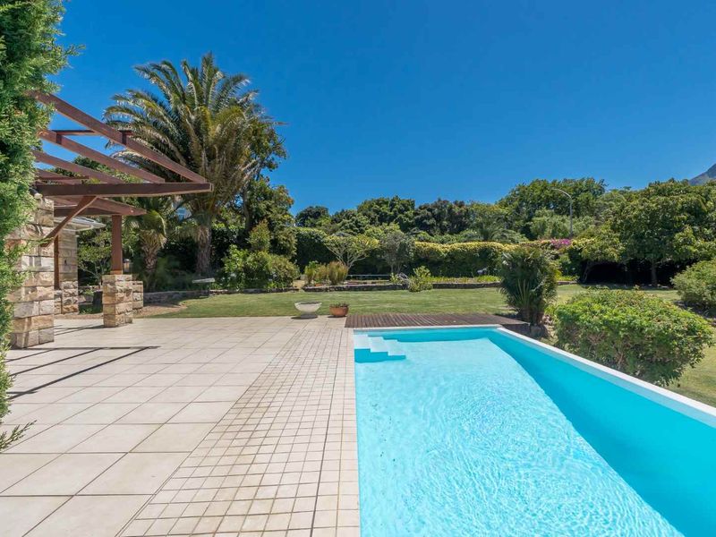 GAYLEIGH - A LANDMARK HERITAGE HOME BOASTING TIMELESS ELEGANCE - Photo 5