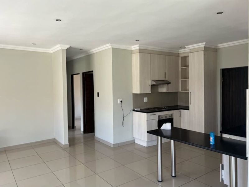 3 Bedroom House For Sale - Photo 9