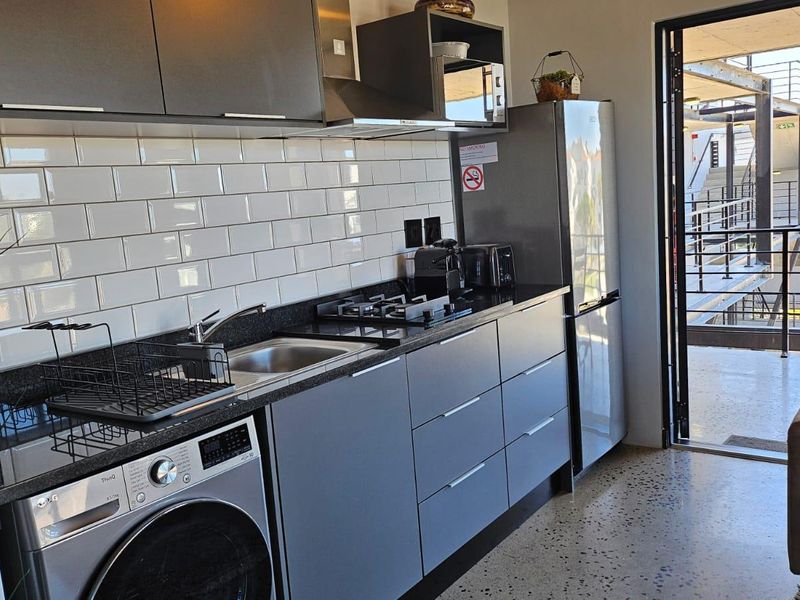 Own Cape Town’s Beachfront Lifestyle - Photo 3